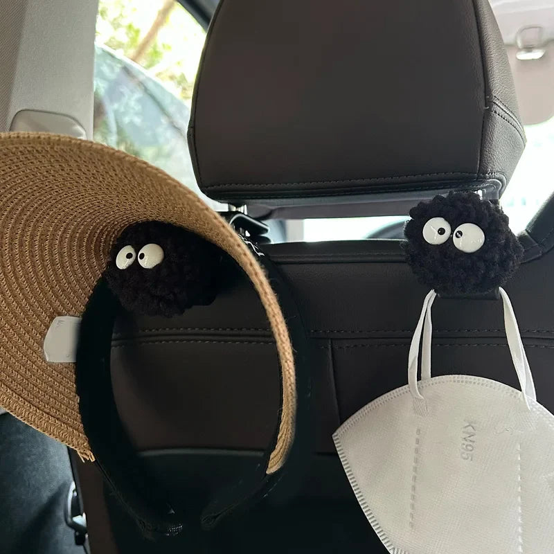2-Piece Bear Car Headrest Hooks – Seat-Back Hangers for Grocery Bags, Handbags & Storage